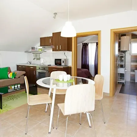Apartment Dreams Of *