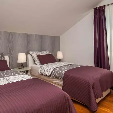 Apartment Dreams Of